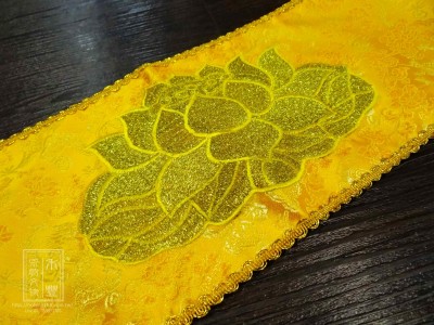 【 乩身 / 黃蓮花腰帶 】腰帶作品。鑑賞